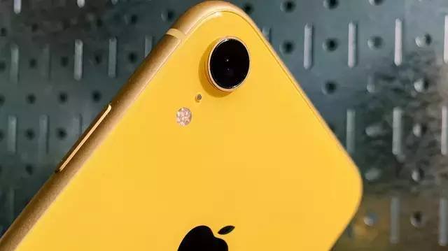 新iPhone支持5G暫時沒戲？iPhone體驗5G網絡比Android多等一年？