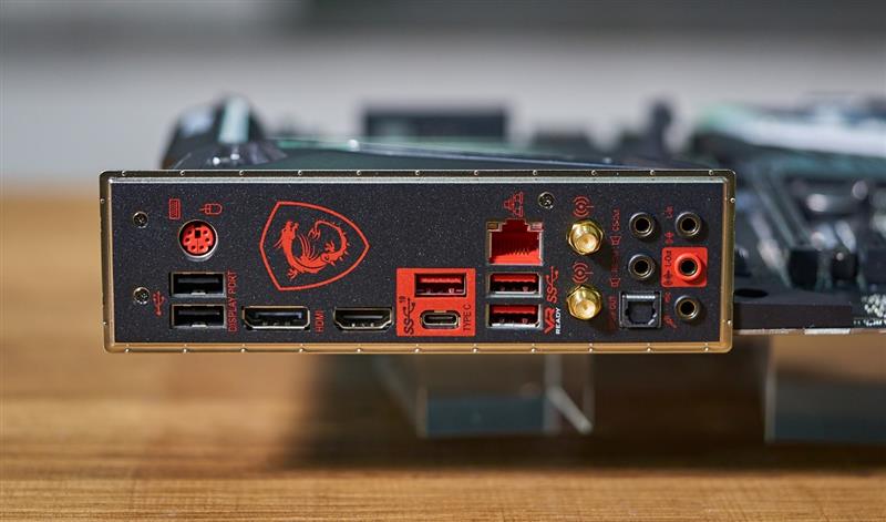 9代酷睿超頻式微！微星MPG Z390 GAMING PRO CARBON AC暗黑板主板評(píng)測(cè)：內(nèi)存超頻時(shí)代到來