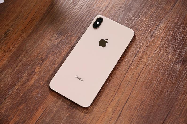 華為Mate 20 X對比iPhone XS Max：誰才是最強游戲旗艦！