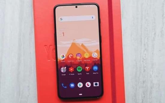 Vivo V13真機(jī)來了！后置三攝+4100mAh+打孔屏，售價(jià)約1500元