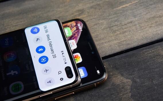 三星S10+和iPhone XS Max哪個好？三星S10和iPhone XS Max區別對比