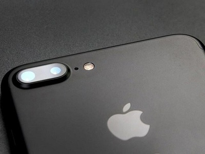 iPhone 11系列相機組件已開始生產(chǎn) 首批備貨量將超過千萬臺
