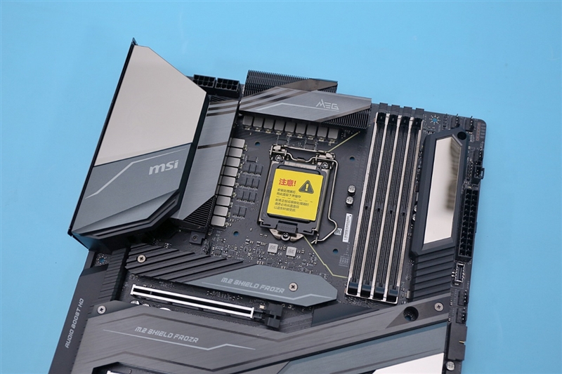 來自4600MHz C19的感動！微星MEG Z490 GODLIKE主板評測